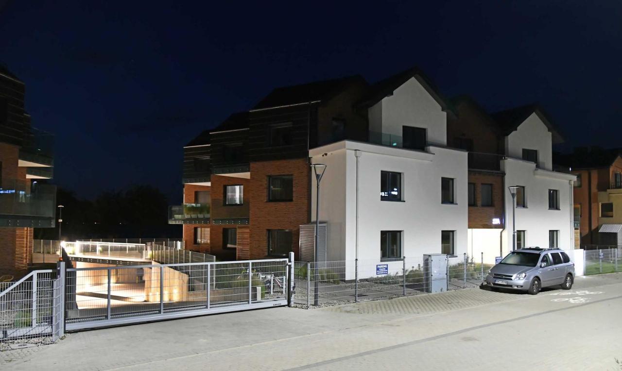 Ahoy Puck Apartament Przy Plazy Z Widokiem Na Morze Exterior foto